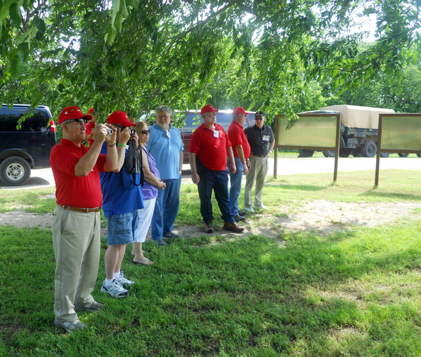 Reunion Photos - Jerry Orr
One of the benefits of being retired and ex-soldiers is that you can stand in the shade of the trees and avoid the Ft Sill heat wave.
