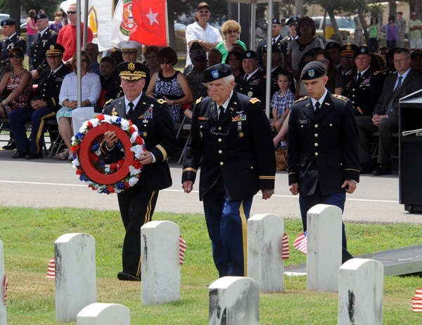 Our Host & Organizer - Maj Jerry Orr (Ret)
On Memorial Day, just a few days before our arrival at Ft. Sill, Jerry Orr participated in a ceremony honoring our deceased warriors.  Jerry was asked to address those attending the ceremony honoring our war dead.
