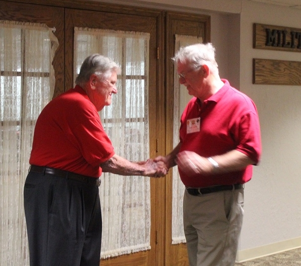 The Waldman Collection - Presenting Gifts
Host Jerry Orr presents "challenge coins" to those attending this historic reunion.
