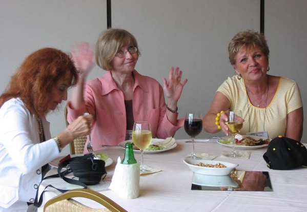 Not us!
"We don't believe any of it!"  Lorraine, Jackie and Barb...as they listen to Don's stories.
