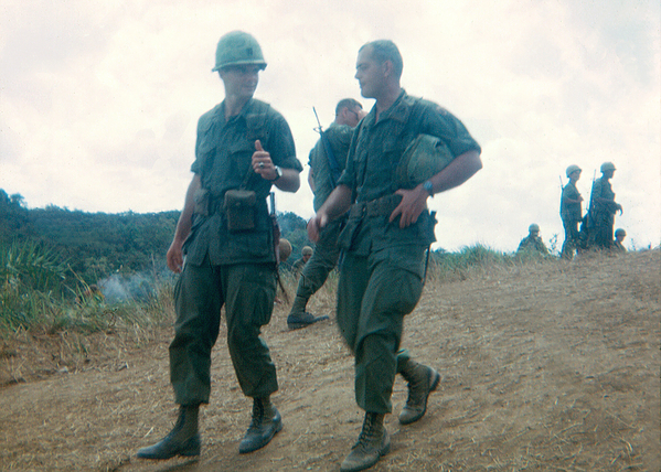 "Let me tell you this about that!"
CPT Lynn Knight (A/1/35) speaks with CPT Ed Nealon (B/1/35).
