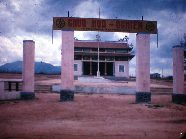 Sights & Scenes
Buddhist Rest stop (Chapel)
