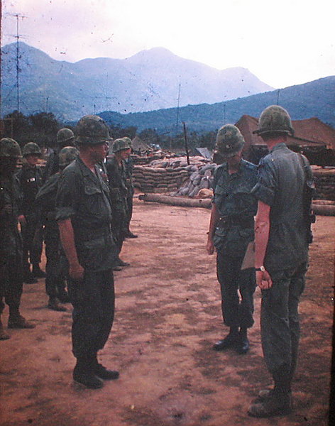 Bronze Star Award
2/9th Bn Commander LtCol Bruce Holbrook presents award.
