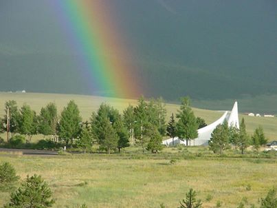 A rainbow blesses 
A beautiful rainbow blesses the Angel Fire Monument.
