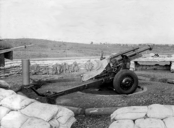 Howitzer in place
Good pictorial on the 360-degree firing capability.
