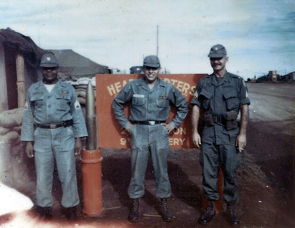 The Old and the New
These are members of the DivArty staff.  The Sergeant Major Henry, with the newest uniform, is at right.  Meanwhile, you get a good trip down memory lane with the OD uniforms, the white cloth name tags and the later camouflaged name tags.  The Sergeant Major, of course, is wearing the "uniform-to-be"...jungle fatigues and jungle boots.
