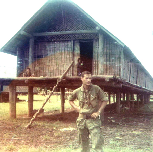 Montagnard Longhouse
Note the efficient ladder; doesn't need a 2nd leg or steps in the middle.  Not OSHA-approved, either.
