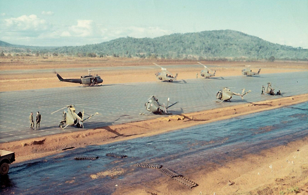 10th Cav airships
January, 1969.  I think all this stuff belongs to the 10th Cav.
