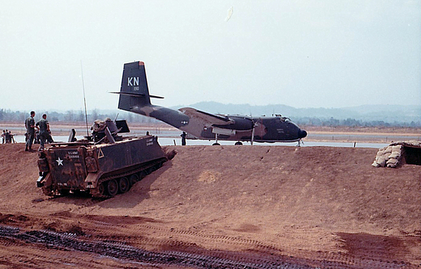 VIPs
The "big bird" (Caribou) brings in the VIPs for a visit.
