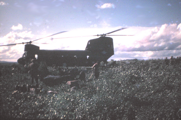 Load & Unload
Daily routine for the CH-47 Chinooks.
