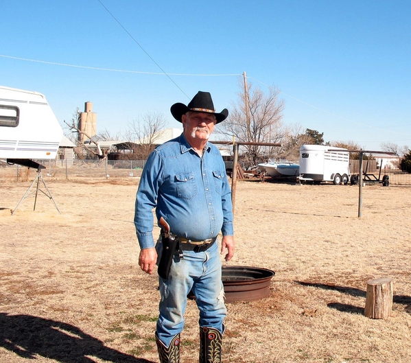 The Mayor of Headrick
The "law & order" of central Oklahoma.   Don't mess with....Oklahoma!
