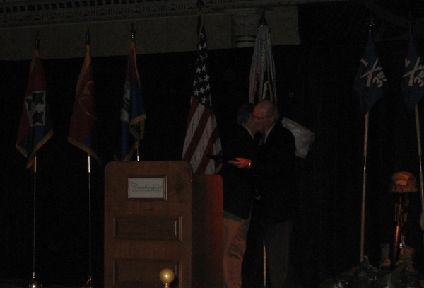 Saturday Evening Banquet
Outgoing 35th Assn President Jim Beddingfield accepts gift from new President Bill Henson.
