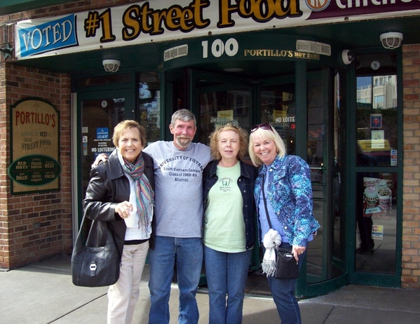 Side Trip
Joe & Martha Henderson do a little "side-tripping" in Chicago.
