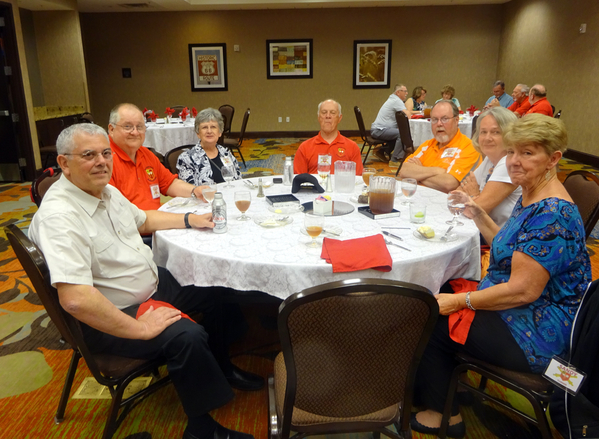 Farewell Dinner - Friday Evening @ Hilton Garden Inn
Bill Henson, Doug Turner, Larry Keller and Mike Huseth share a table with the ladies.
