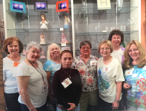 Our Ladies & Guests
L to R: Barbara Moeller, Tour Guide, Carol Crochet, Martha Henderson, Mercy Kurtgis, Joanne Wilson, Jackie Dauphin, Rita Stuber, and Cindy Schmidt.

Photo courtesy of Joe Henderson
